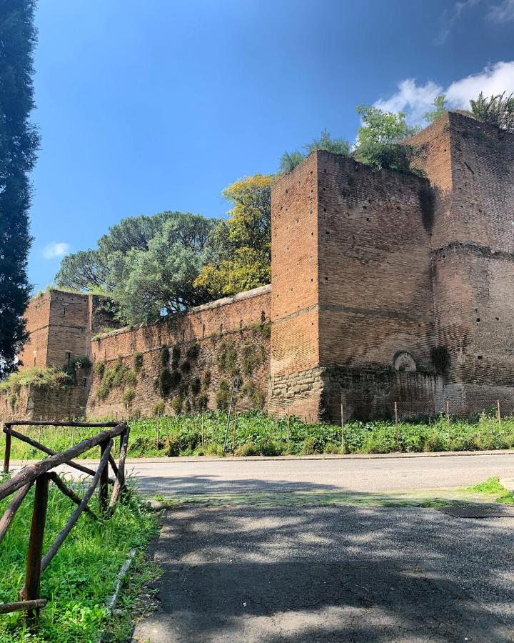 Glam Sm Maggiore Guest House Rome Exterior photo